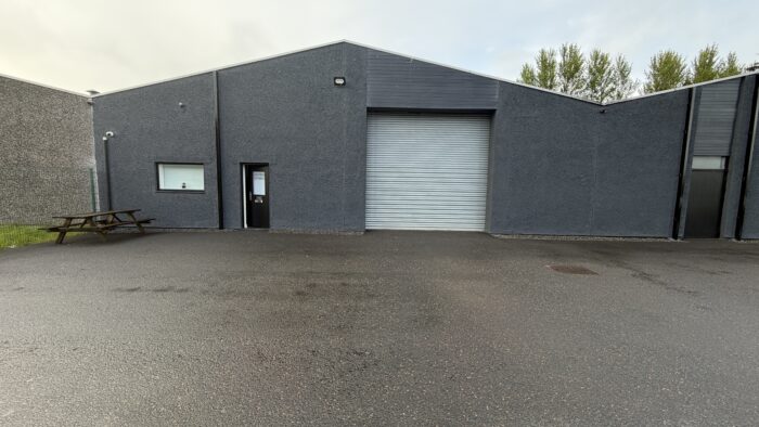 2500 sqft Unit 35C Cavendish Way
