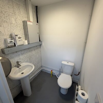 2500 sqft Unit 35C Cavendish Way