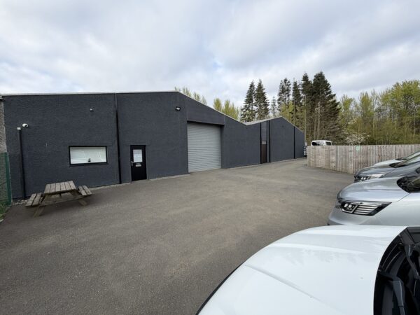 2500 sqft Unit 35C Cavendish Way