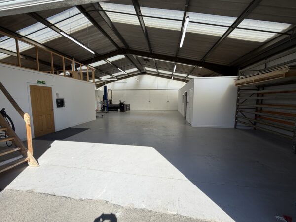2500 sqft Unit 35C Cavendish Way